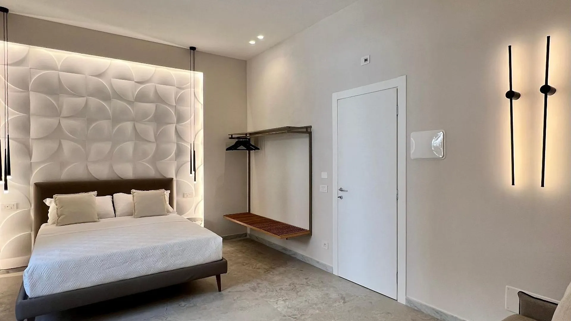 Elegant Rooms La Spezia Penzion