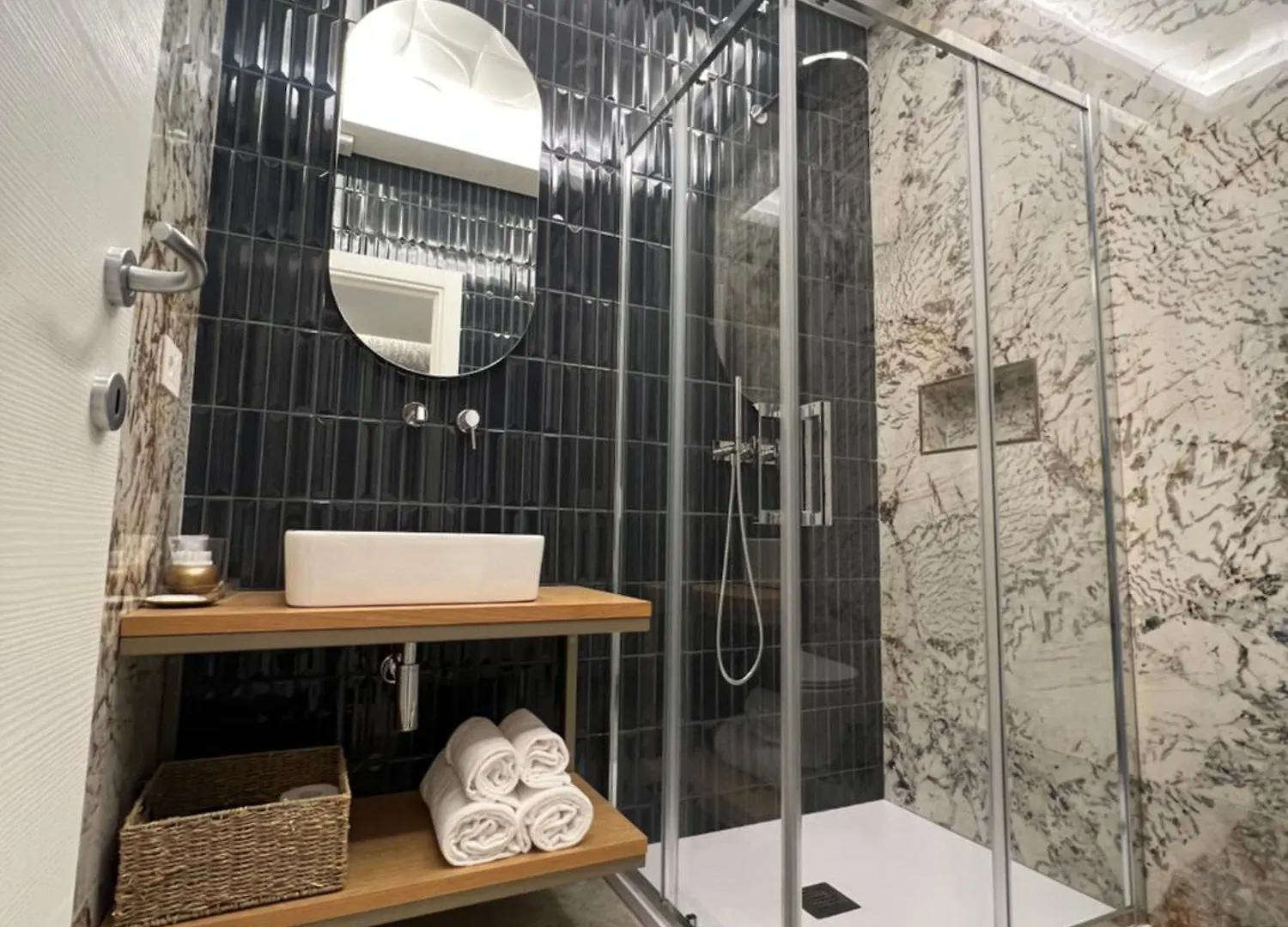 Elegant Rooms La Spezia
