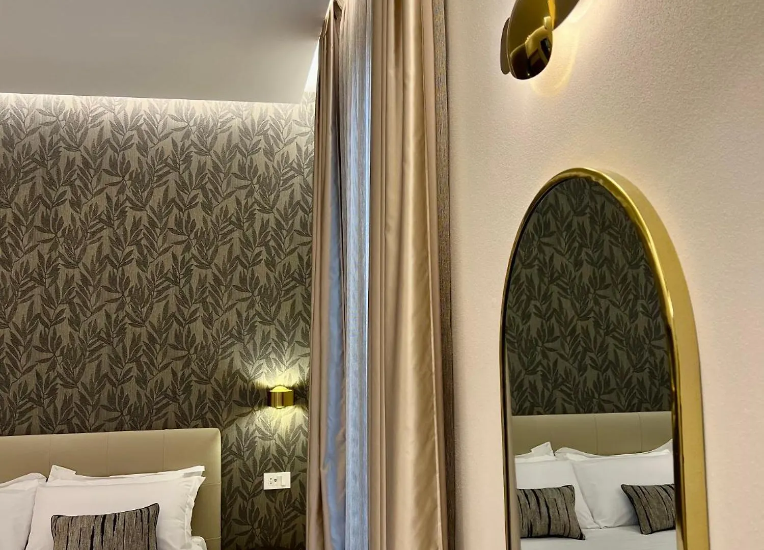 Elegant Rooms La Spezia Guest house