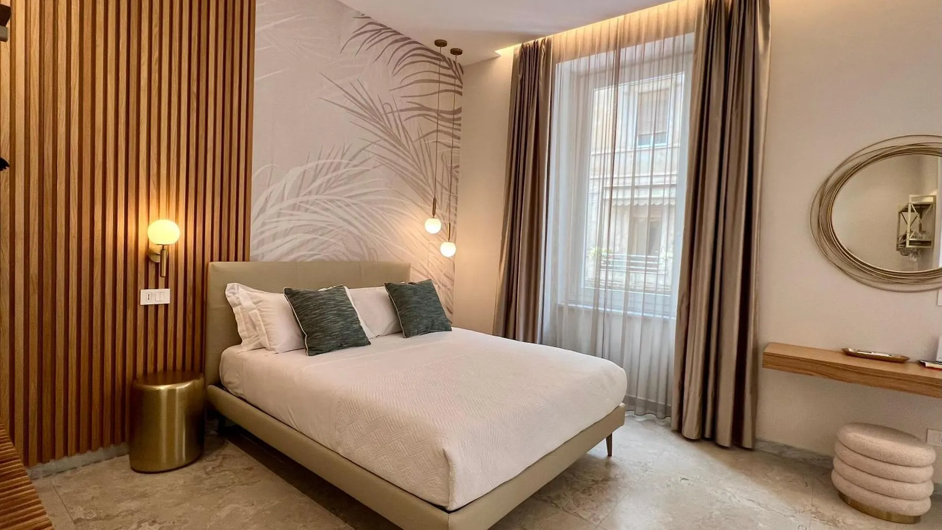 Elegant Rooms La Spezia